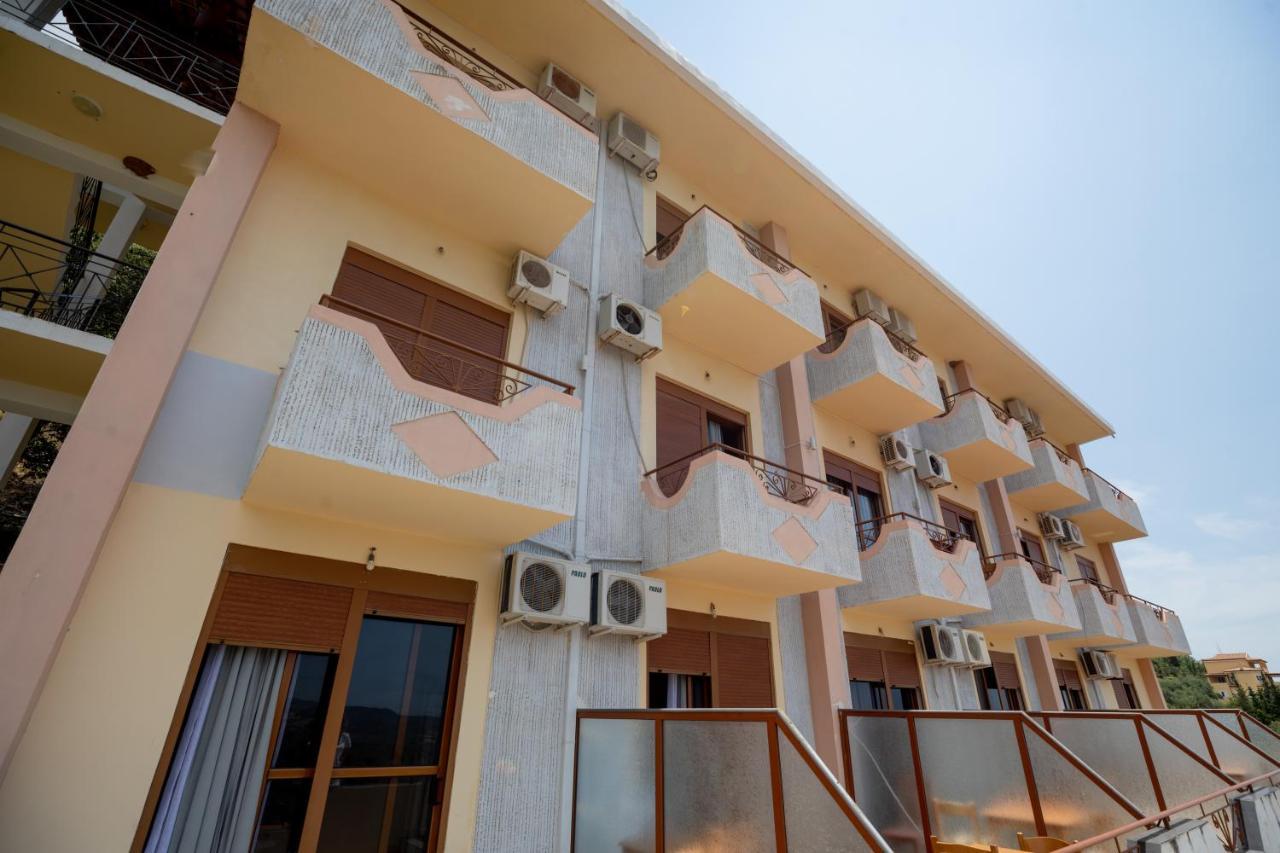 Hotel Panorama Himare Buitenkant foto