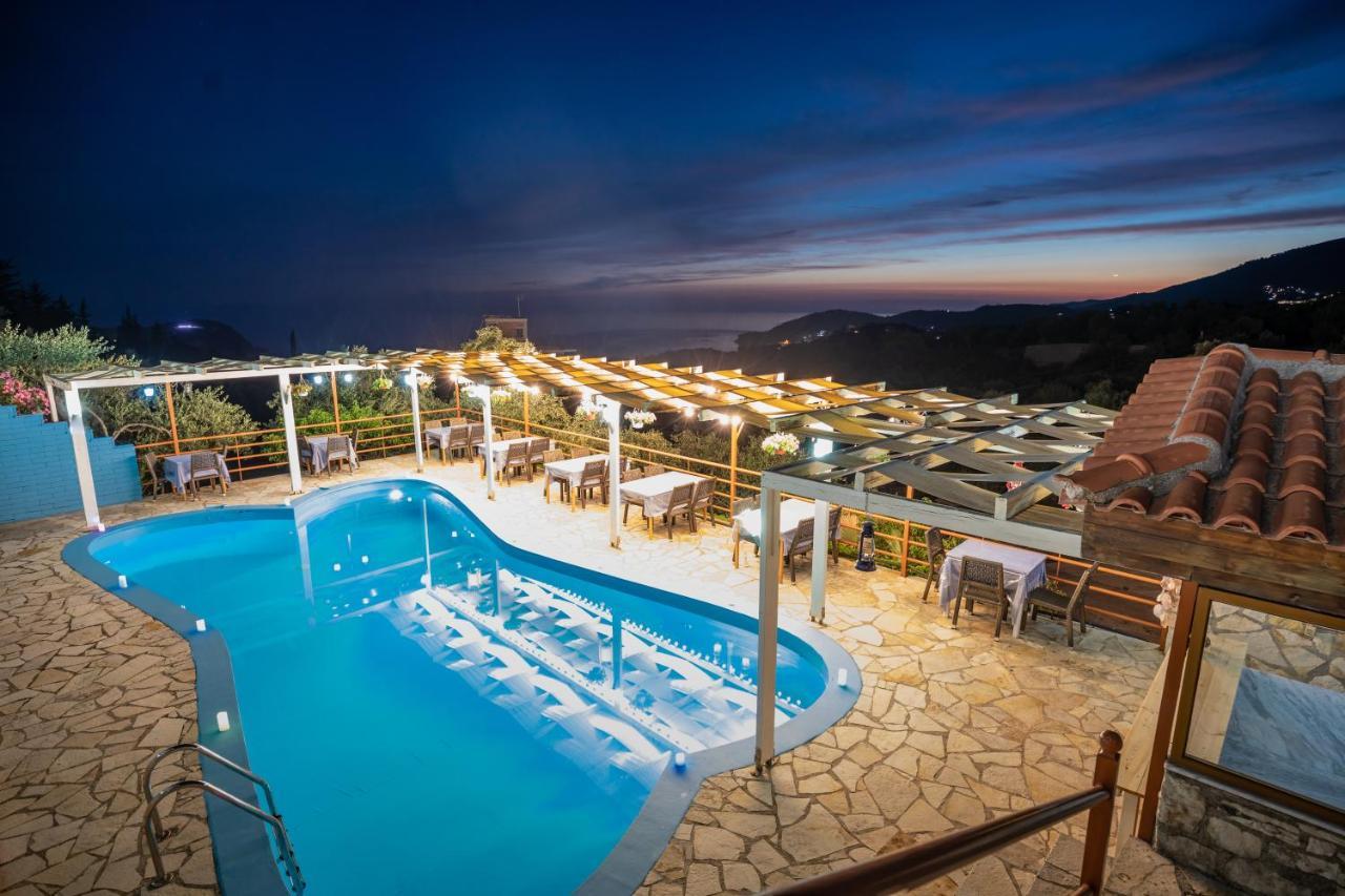 Hotel Panorama Himare Buitenkant foto