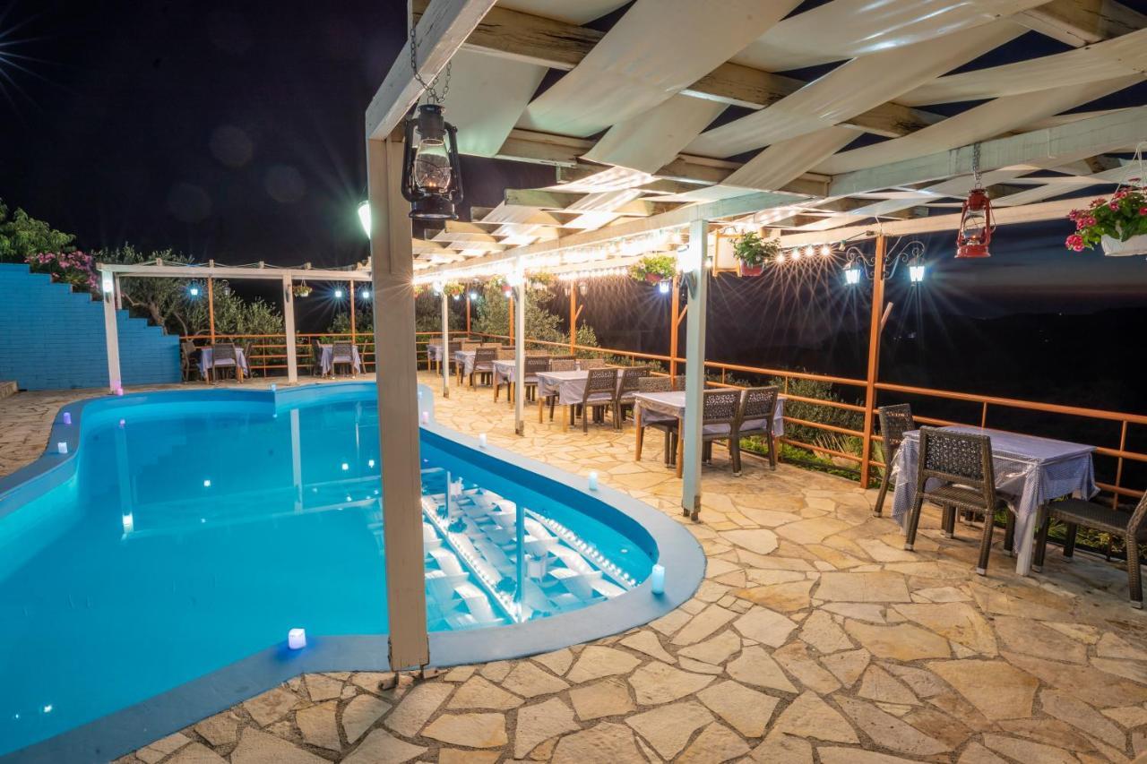 Hotel Panorama Himare Buitenkant foto
