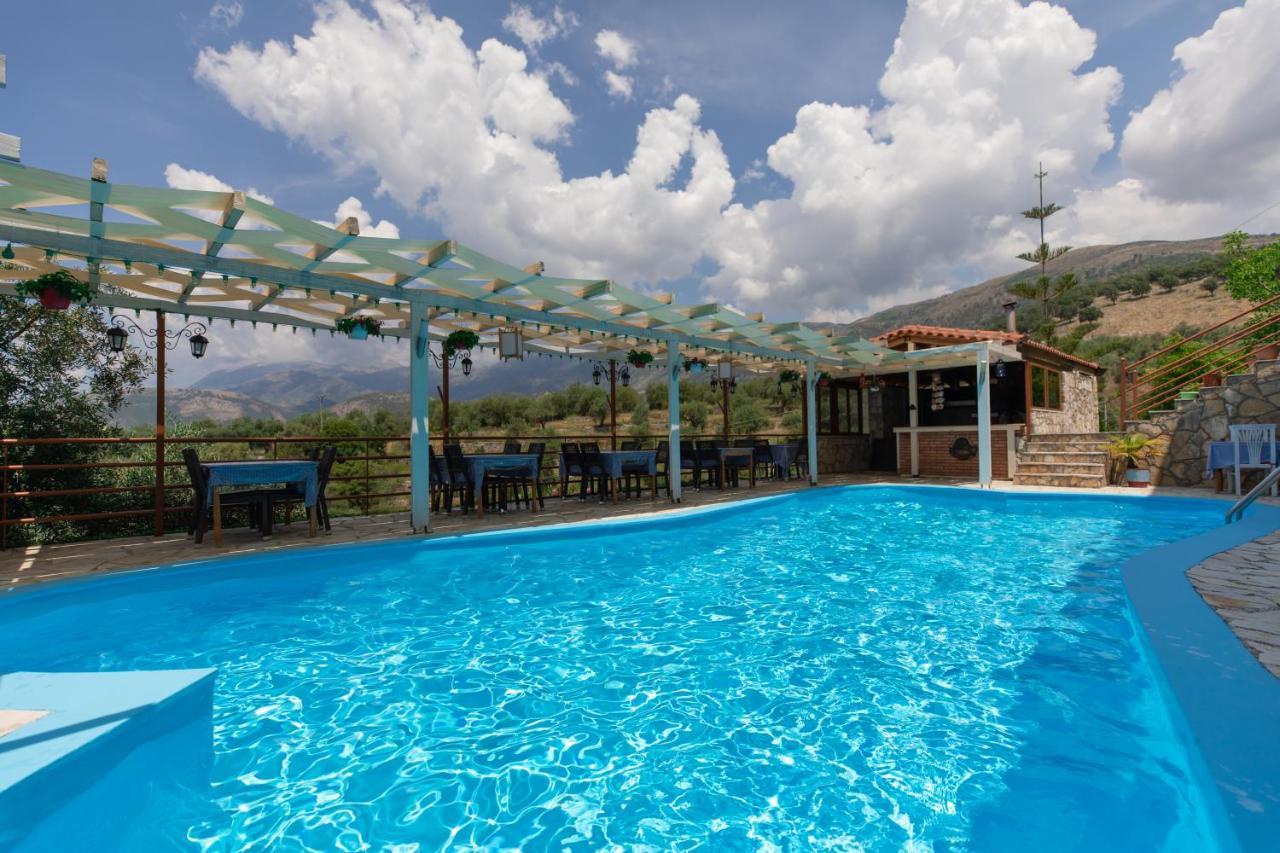 Hotel Panorama Himare Buitenkant foto