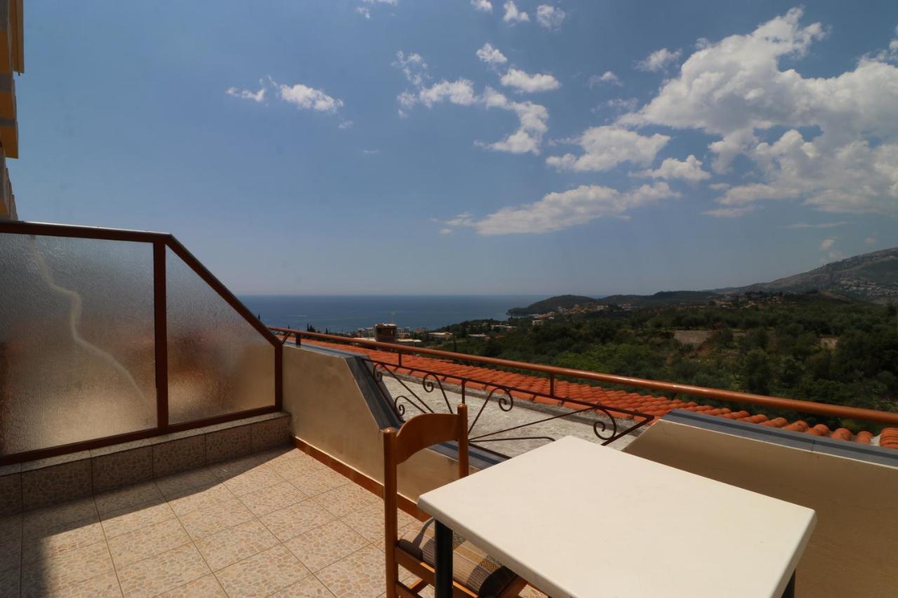 Hotel Panorama Himare Buitenkant foto